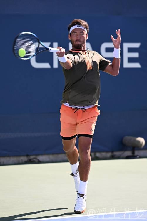 布云朝克特止步ATP250布加勒斯特站首轮 布云朝克特止步ATP250布加勒斯特站首轮