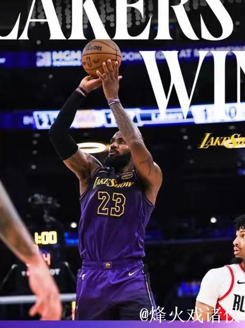 詹姆斯22+9关键7分定胜局 湖人击败热火终结连败 詹姆斯22+9关键7分定胜局 湖人击败热火终结连败